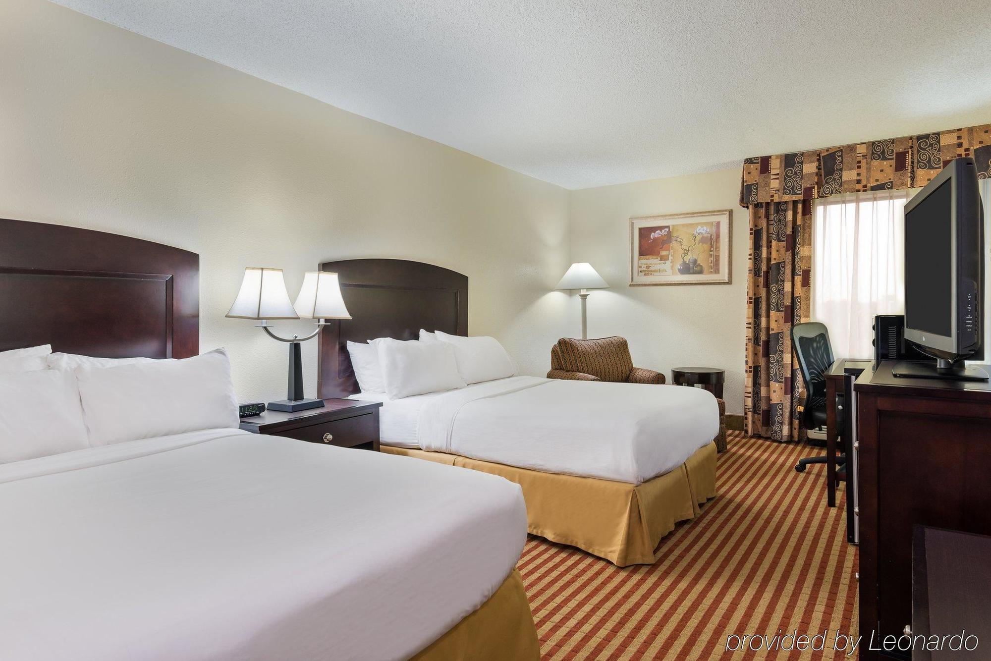 Holiday Inn Express - Chester By Ihg Εξωτερικό φωτογραφία