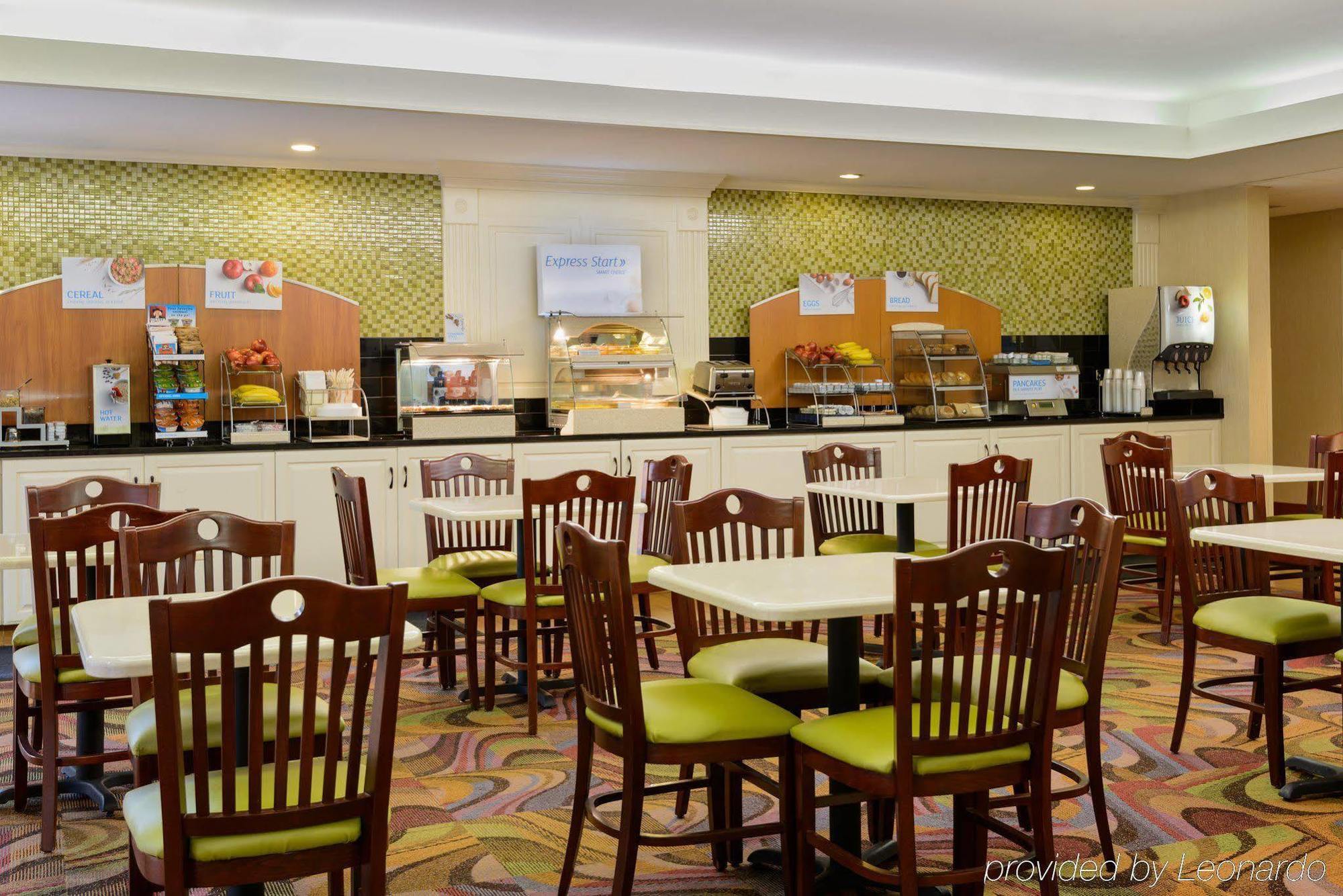 Holiday Inn Express - Chester By Ihg Εξωτερικό φωτογραφία