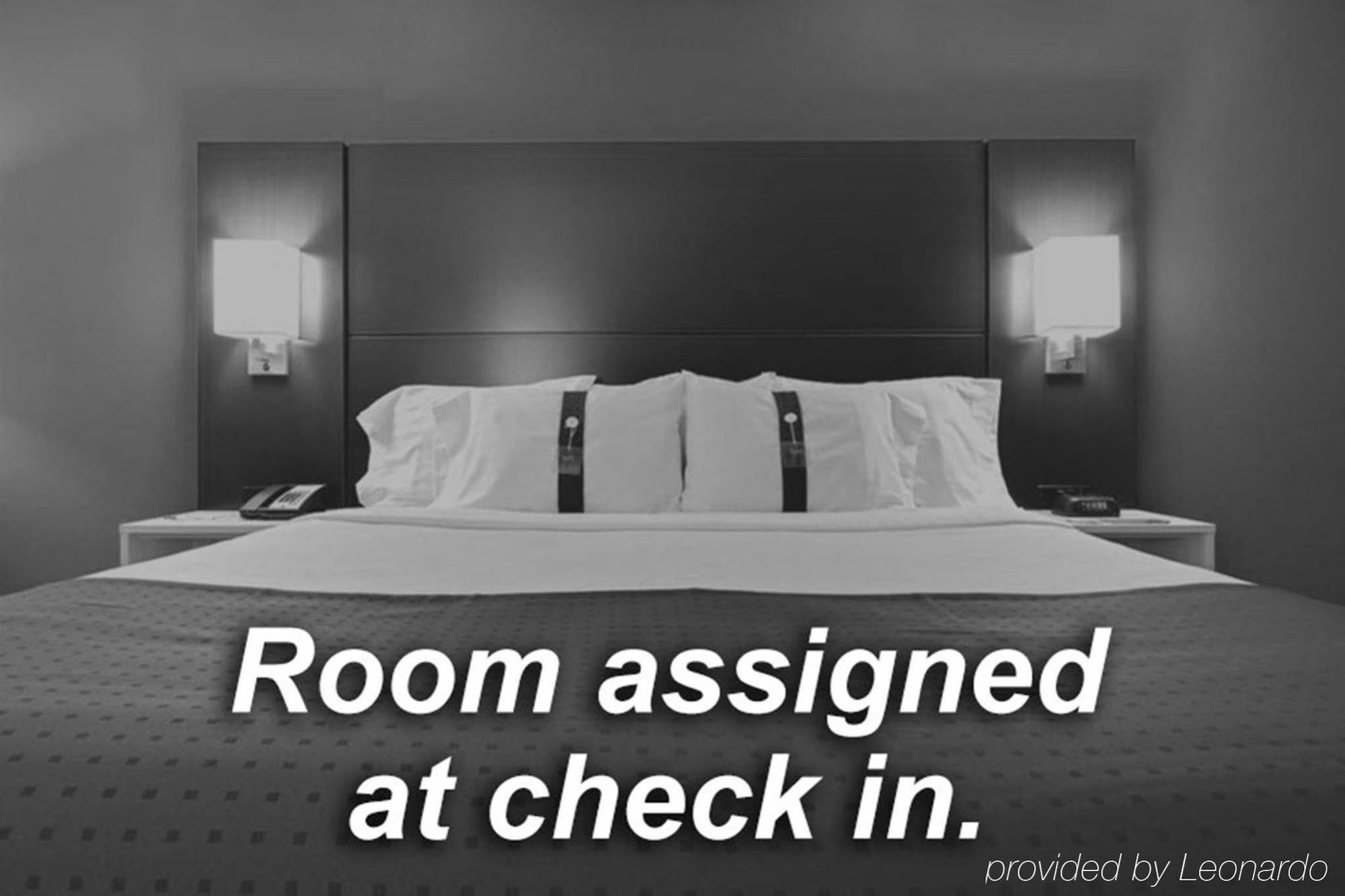 Holiday Inn Express - Chester By Ihg Εξωτερικό φωτογραφία